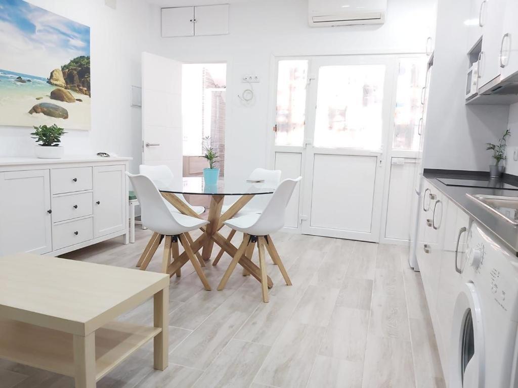 Apartamento Marina El Puerto Эль-Пуэрто-де-Санта-Мария Экстерьер фото